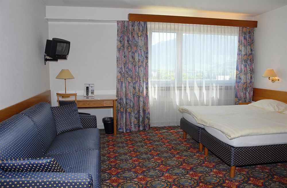 Hotel Du Rhone Сьйон Екстер'єр фото